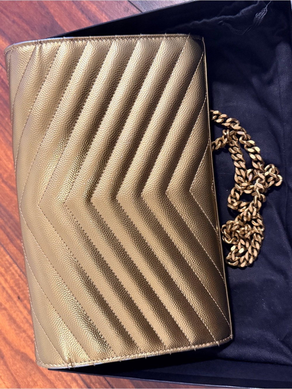 Saint Laurent YSL CLASSIC CASSANDRE CHAIN WALLET IN GRAIN DE POUDRE LEATHER - Picture 2 of 13